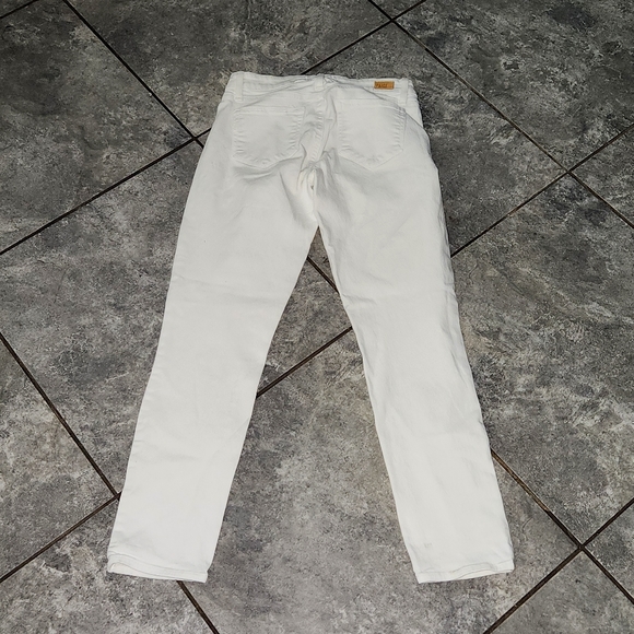 PAIGE White Kylie Cropped Jeans size 25 Inseam 27' - Picture 5 of 6